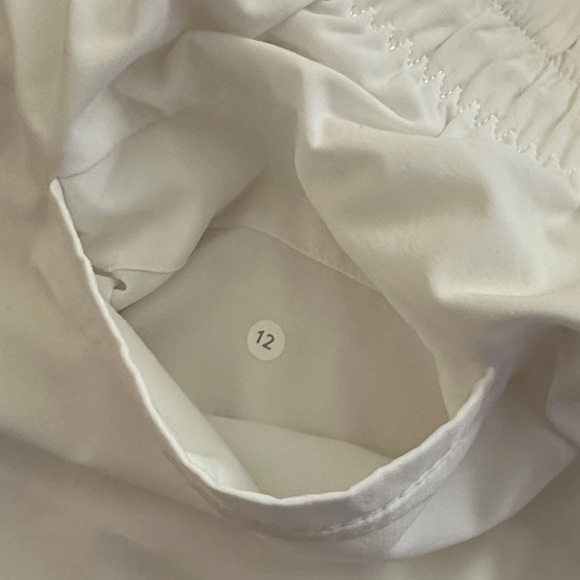 Lululemon Spring Breakaway Shorts - Size 12 Brand New White Women's Shorts - Picture 8 of 11